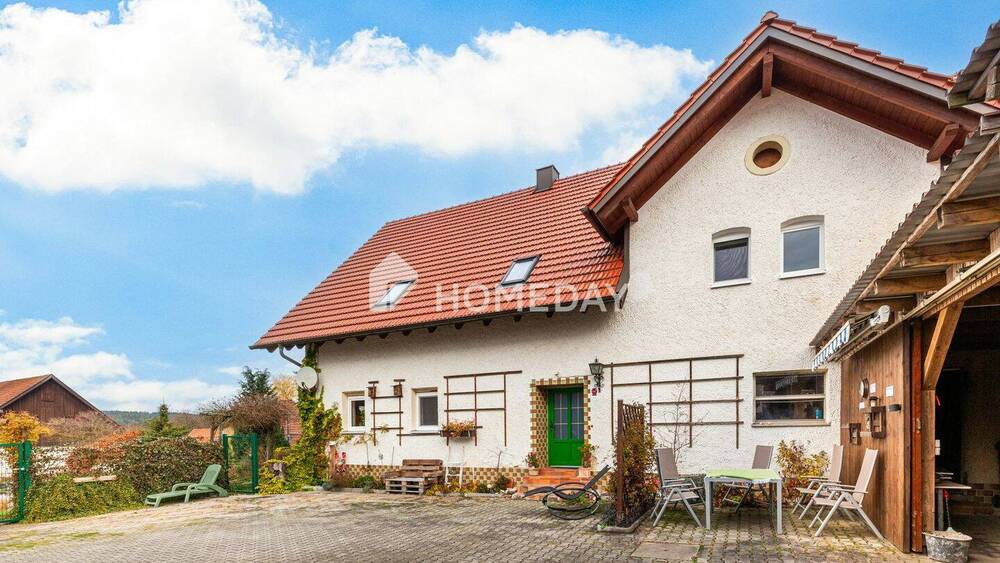 Einfamilienhaus Oberviechtach Schönthan - 6 Zimmer, 200 m&sup2;, 300.000&euro; | Angebot:25694084