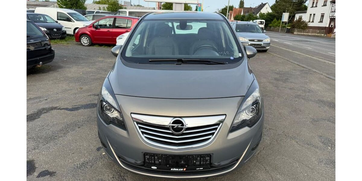 Opel Meriva 213.000 km 4.500 &euro; Hungen 35410