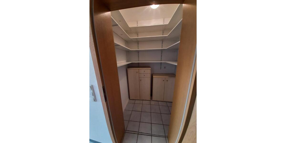 Erdgeschoßwohnung Schönberg - 2.5 Zimmer, 105 m&sup2;, 650&euro; | Angebot:26422219