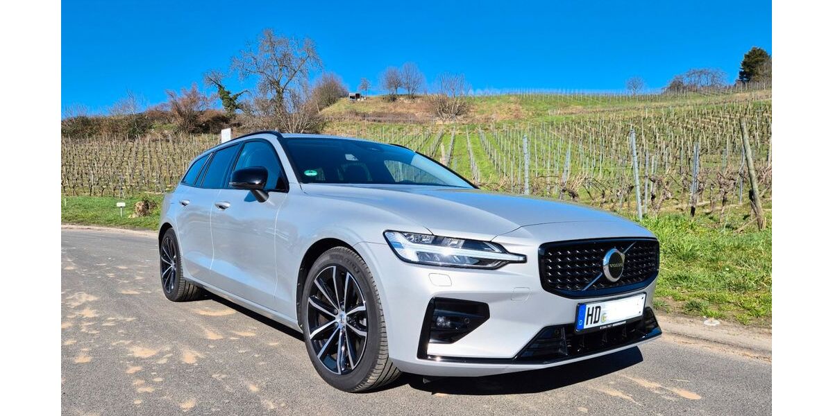 Volvo V60 32.500 km 32.900 &euro; Weinheim 69469