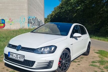 VW Golf 149.900 km 15.490 &euro; Dieblich 56332