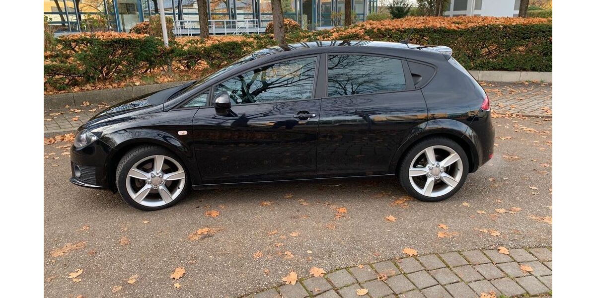 Seat Leon 207.000 km 10.000 &euro; München 80992