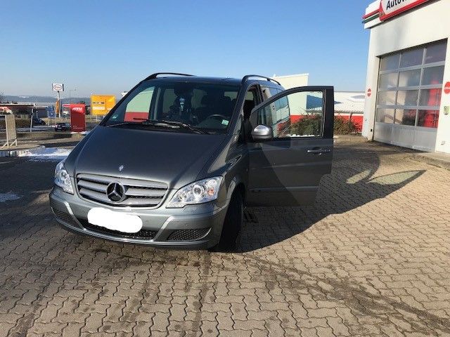Mercedes-Benz Viano 206.450 km 19.500 € Niederdorf 09366