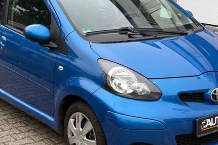 Toyota Aygo (X) 200.000 km 2.999 &euro; Troisdorf 53842