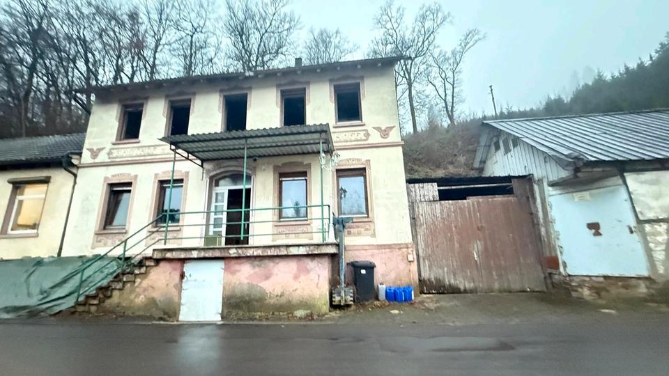 Mehrfamilienhaus, Wohnhaus Finnentrop - 3 Zimmer, 413 m&sup2;, 88.999&euro; | Angebot:24605959