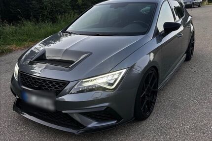 Seat Leon 83.279 km 24.900 &euro; Kempten 87437