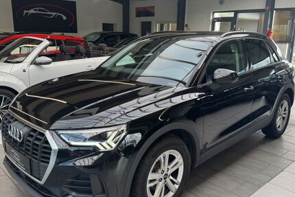 Audi Q3 180.000 km 22.900 &euro; Detmold 32758
