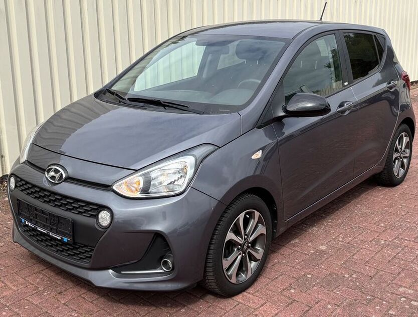 i10