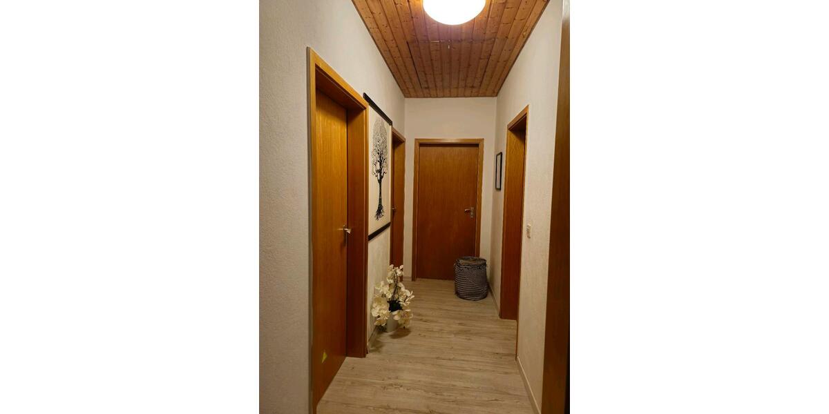Reihenhaus Schwerte - 5 Zimmer, 150 m&sup2;, 460.000&euro; | Angebot:27128288
