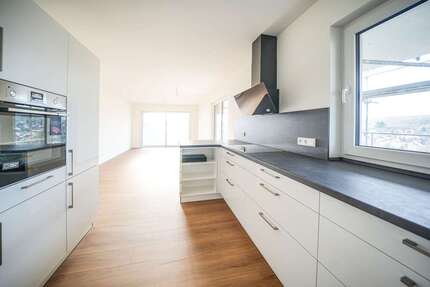 Wohnung zum Mieten in Höchberg 1.790 € 112 m²