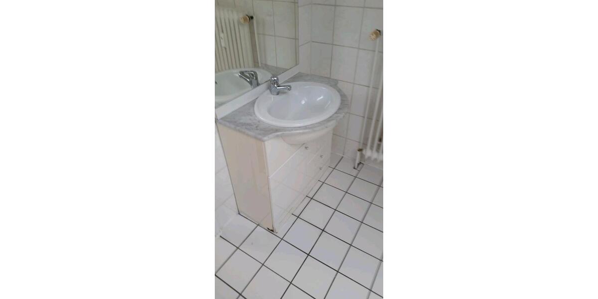 Dachgeschoßwohnung Donaueschingen - 3 Zimmer, 62 m&sup2;, 140.000&euro; | Angebot:26824169