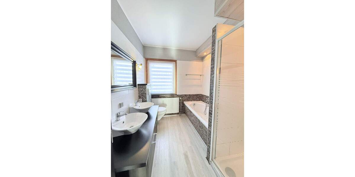 Reihenendhaus Osterholz-Scharmbeck Scharmbeckstotel - 7 Zimmer, 150 m&sup2;, 338.000&euro; | Angebot:24647978