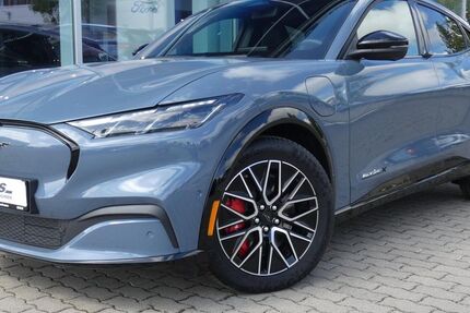 Ford Mustang Mach-E 5.000 km 49.990 &euro; Radebeul 01445