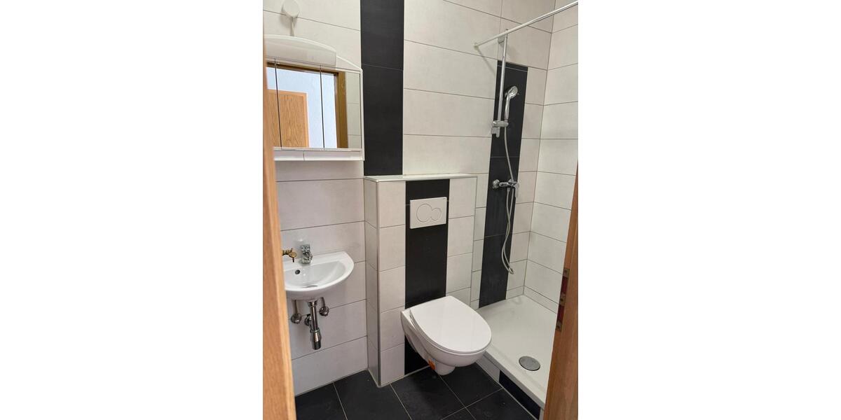 Erdgeschoßwohnung Trier Nord - 1 Zimmer, 25 m&sup2;, 570&euro; | Angebot:26250630