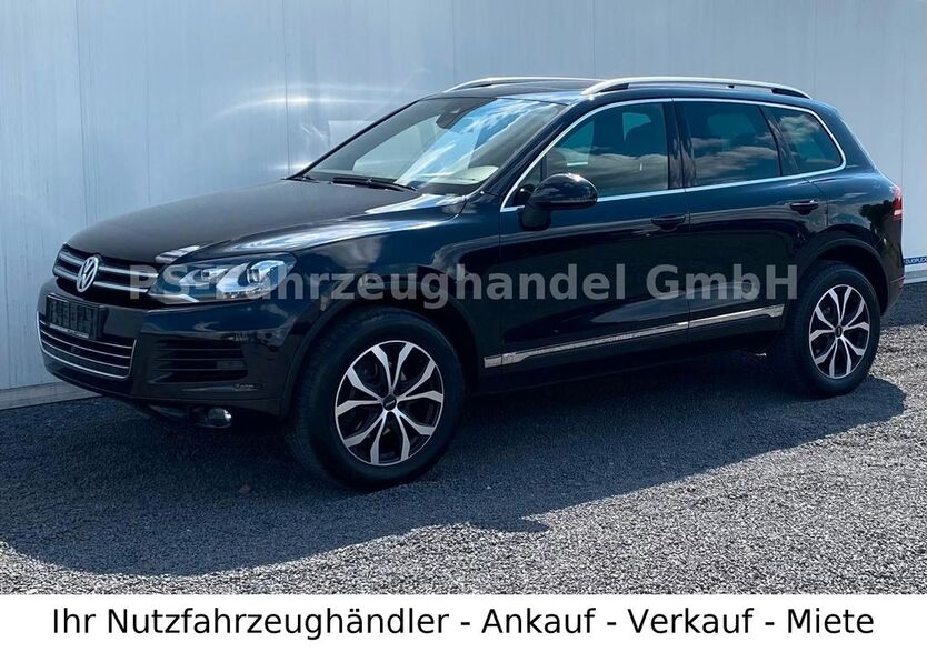 VW Touareg 245.114 km 13.500 € Mühlen 49439