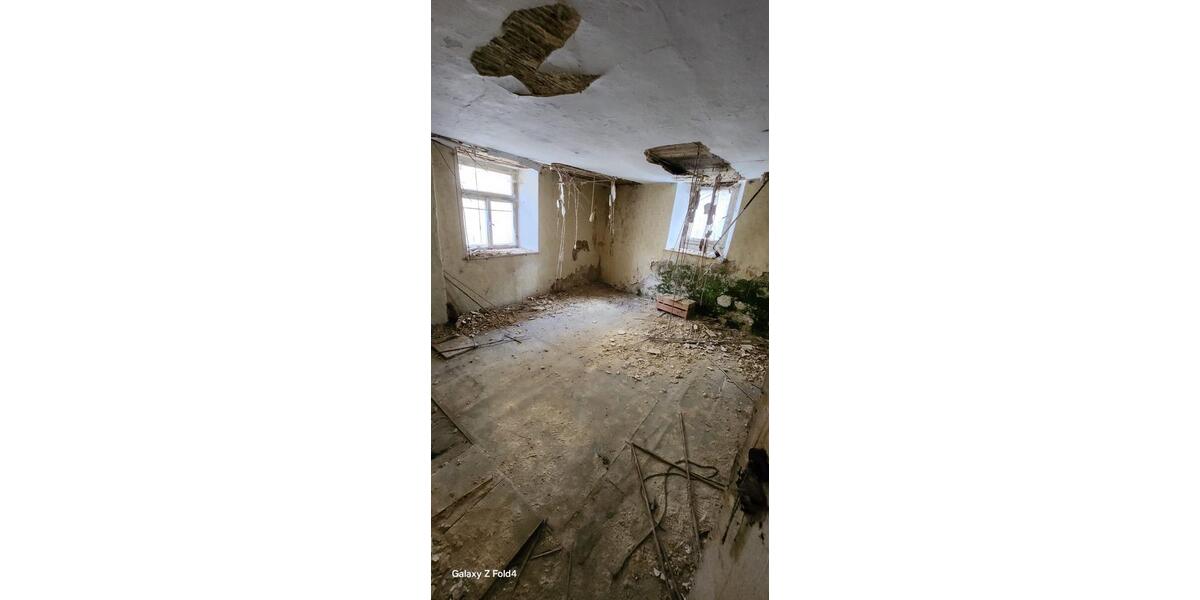 Doppelhaushälfte Vilseck - 16 Zimmer, 520 m&sup2;, 45.000&euro; | Angebot:20657309