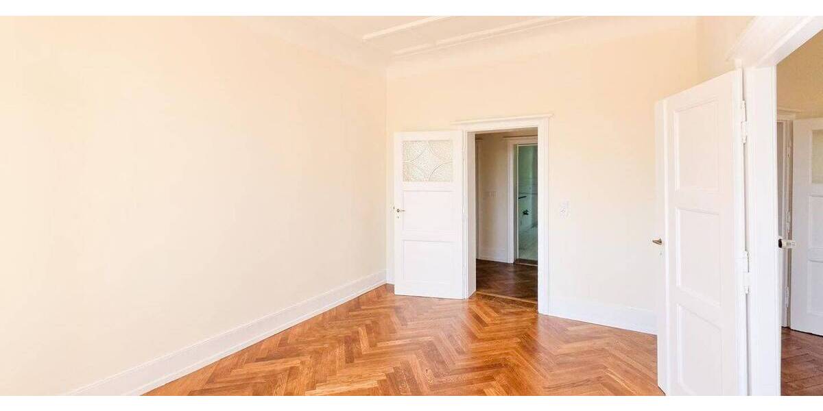 Etagenwohnung Frankfurt am Main Sachsenhausen - 4 Zimmer, 113 m&sup2;, 1.950&euro; | Angebot:26378192
