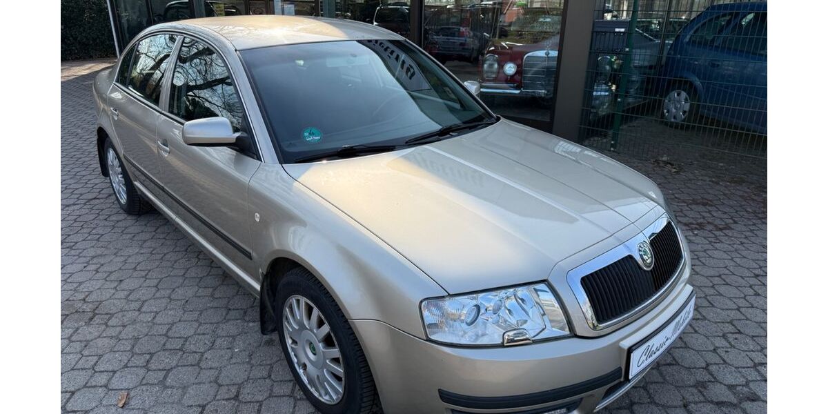 Skoda Superb 147.250 km 2.950 &euro; Beverstedt 27616