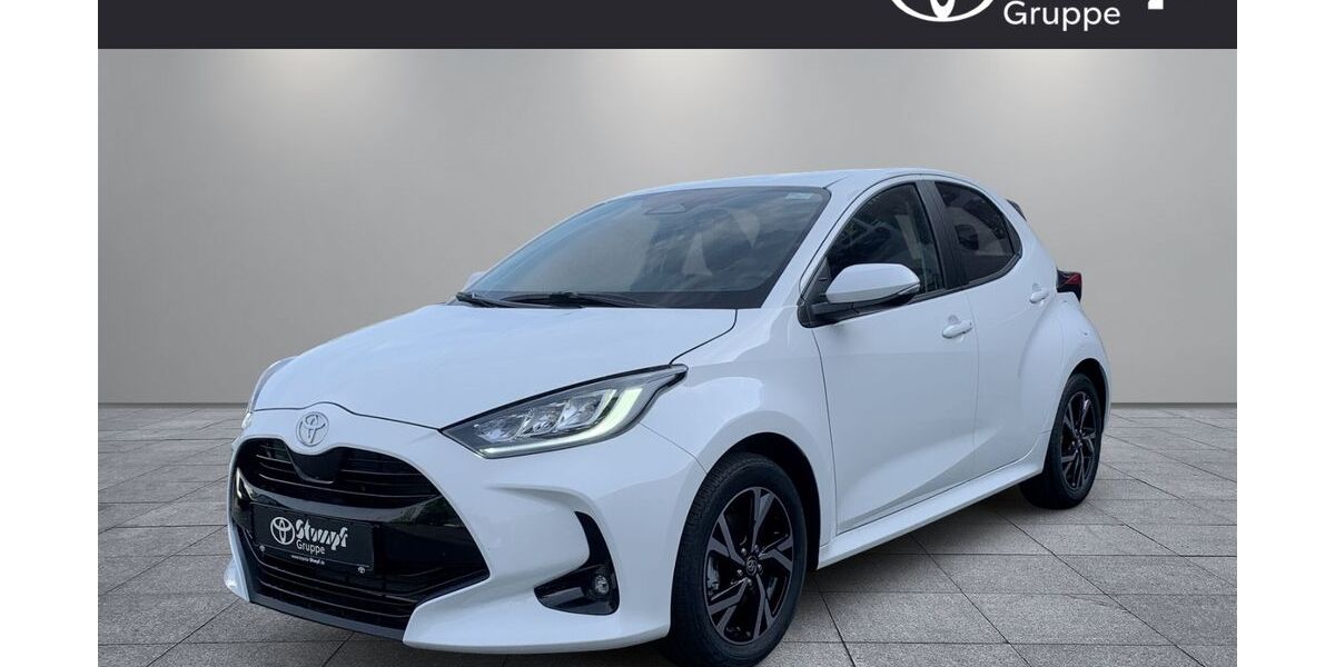 Toyota Yaris 1.500 km 24.490 &euro; Würzburg 97076