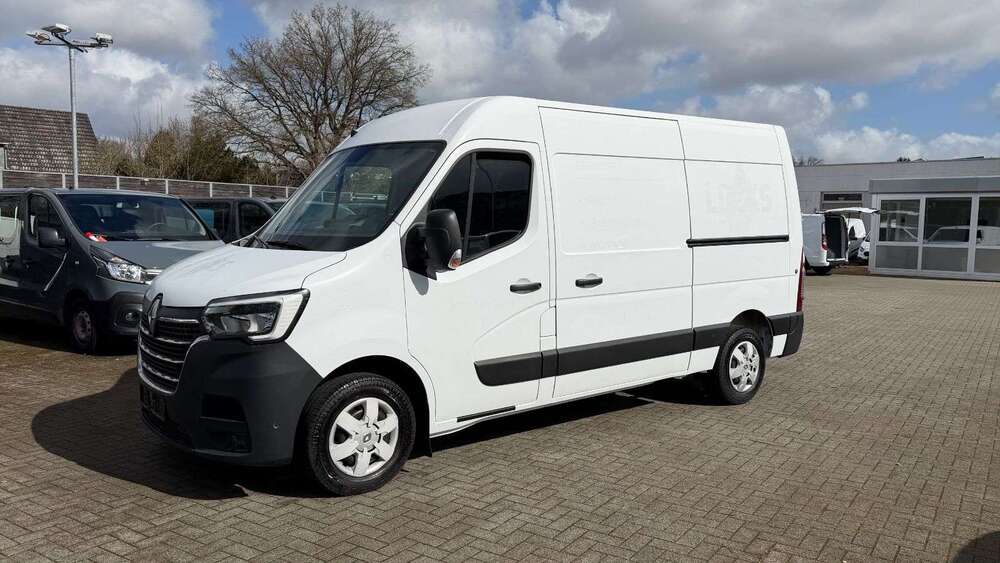 Renault Master 96.486 km 17.400 &euro; Norderstedt 22851