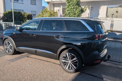Peugeot 5008 134.000 km 16.500 &euro; Muggensturm 76461