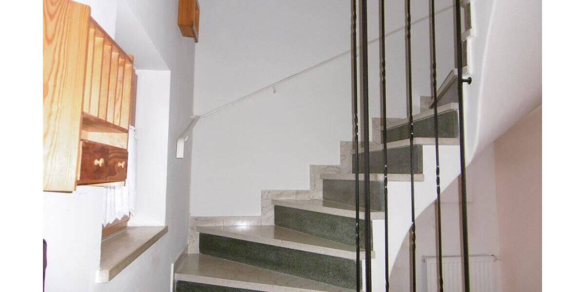 Einfamilienhaus Geretsried - 7 Zimmer, 174 m&sup2;, 1.090.000&euro; | Angebot:25690124