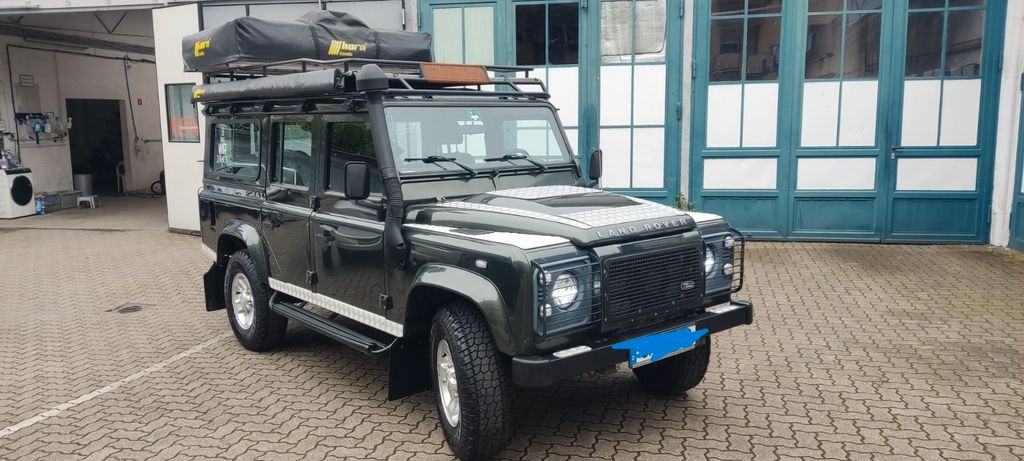 Land Rover Defender 107.000 km 38.800 &euro; Karlsruhe 76133