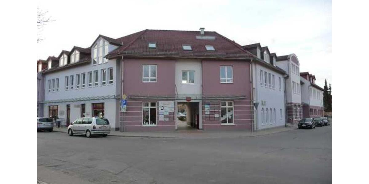 Dachgeschoßwohnung Uffenheim - 3 Zimmer, 79 m&sup2;, 610&euro; | Angebot:26303068