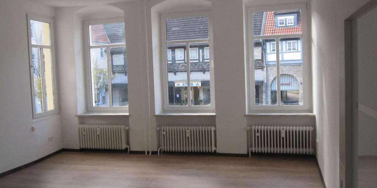 Etagenwohnung Königslutter am Elm Ortsteil Königslutter - 4 Zimmer, 100 m&sup2;, 650&euro; | Angebot:26311346