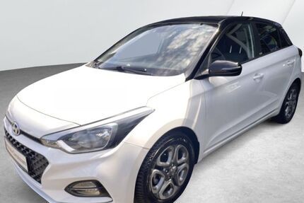 Hyundai i20 49.938 km 14.290 &euro; Cuxhaven 27472