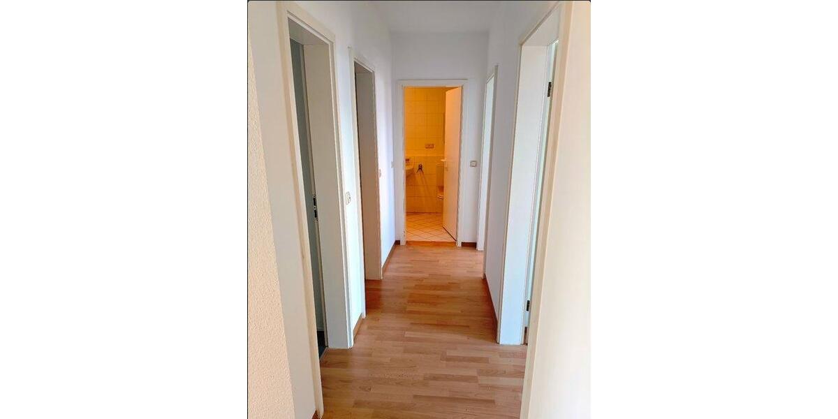 Mehrfamilienhaus, Wohnhaus Ballenstedt - 3 Zimmer, 75 m&sup2;, 78.000&euro; | Angebot:27236842