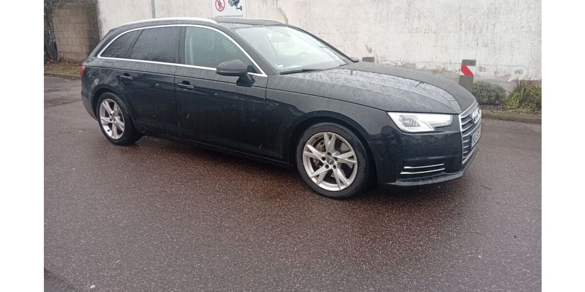 Audi A4 218.000 km 11.200 &euro; Hanau 63452
