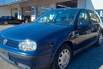 VW Golf 130.250 km 3.950 &euro; Neusorg 95700