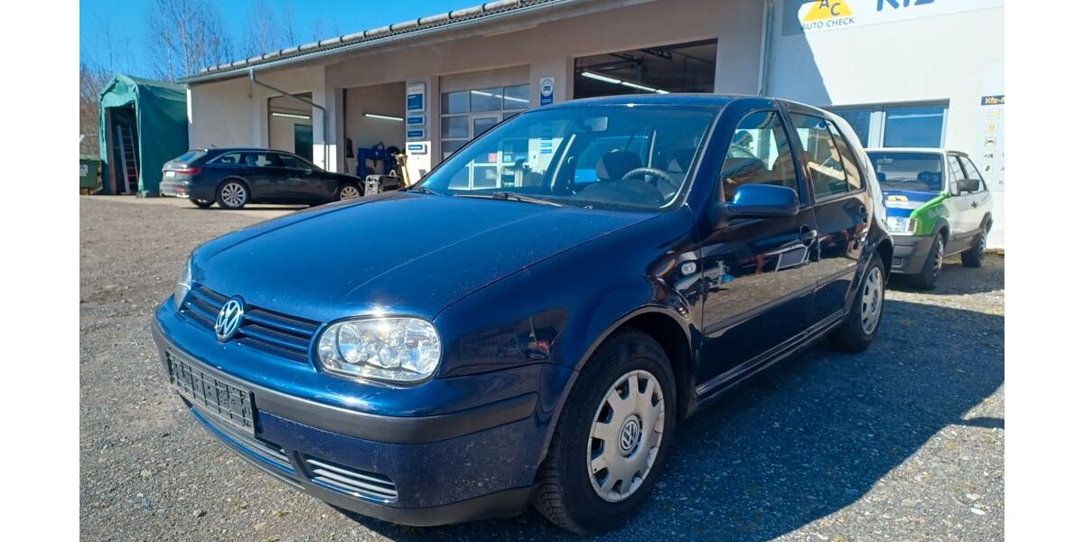 VW Golf 130.250 km 3.950 &euro; Neusorg 95700