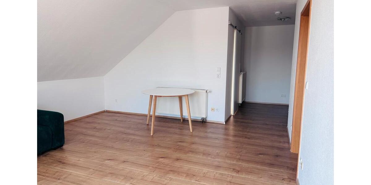 Dachgeschoßwohnung Braunschweig Wabe-Schunter-Beberbach - 2 Zimmer, 57 m&sup2;, 175.000&euro; | Angebot:27118089