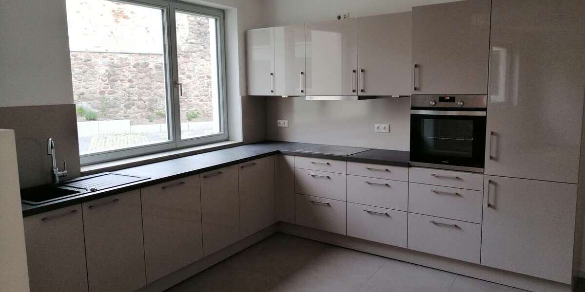 Etagenwohnung Strausberg Altstadt - 2.5 Zimmer, 83 m&sup2;, 1.036&euro; | Angebot:25879985