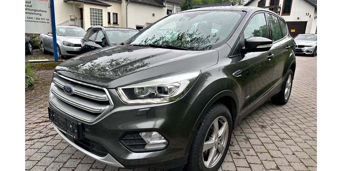 Ford Kuga 102.000 km 11.790 &euro; Meschede 59872
