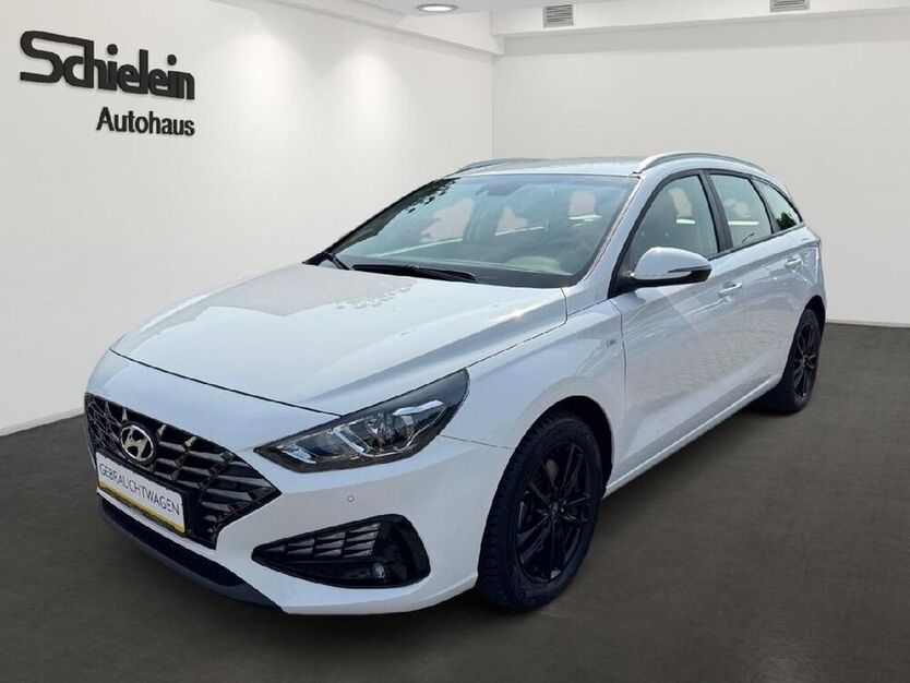 i30