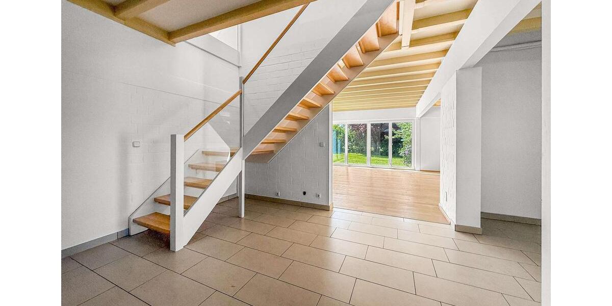 Doppelhaushälfte Heide - 4 Zimmer, 150 m&sup2;, 1.865&euro; | Angebot:25169953