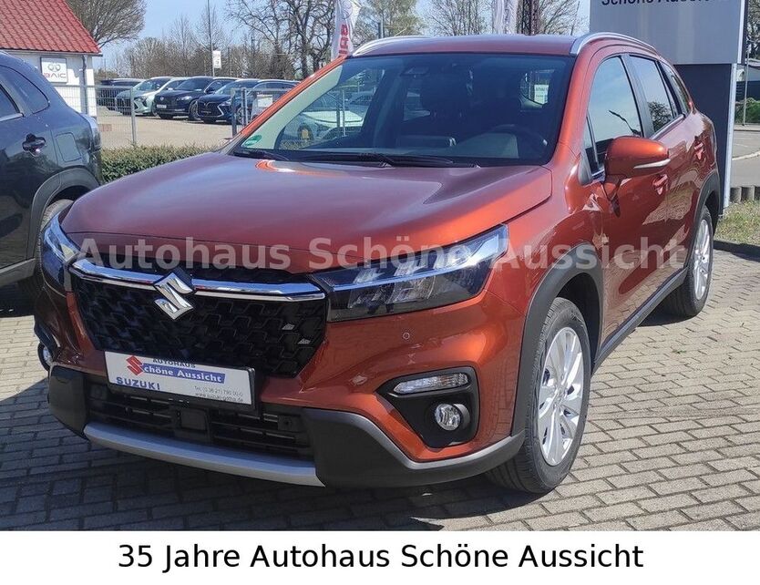 Suzuki (SX4) S-Cross 4.689 km 23.490 € Gotha 99867