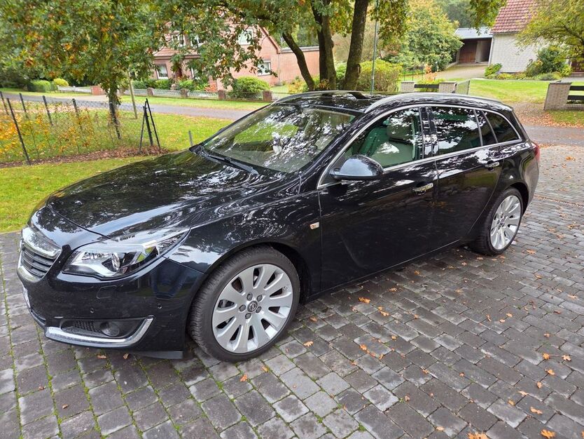 Opel Insignia 238.055 km 6.300 € Holste 27729