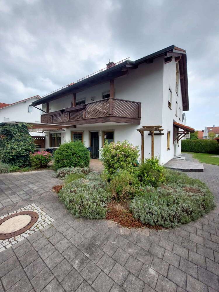 Haus zum Kaufen in Trostberg 825.000 € 200 m²