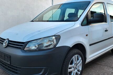 VW Caddy 179.601 km 6.799 &euro; Halle 06118