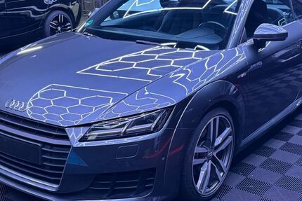 Audi TT 185.000 km 17.990 &euro; Kaarst 41564