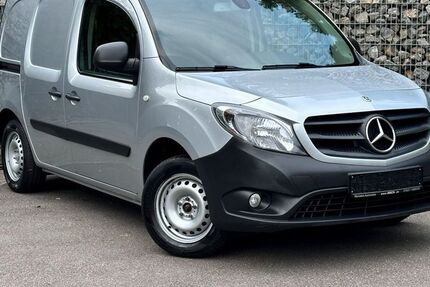 Mercedes-Benz Citan 152.760 km 9.996 &euro; Sindelfingen 71065