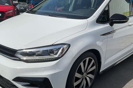 VW Touran 207.351 km 19.490 € Giessen 35394