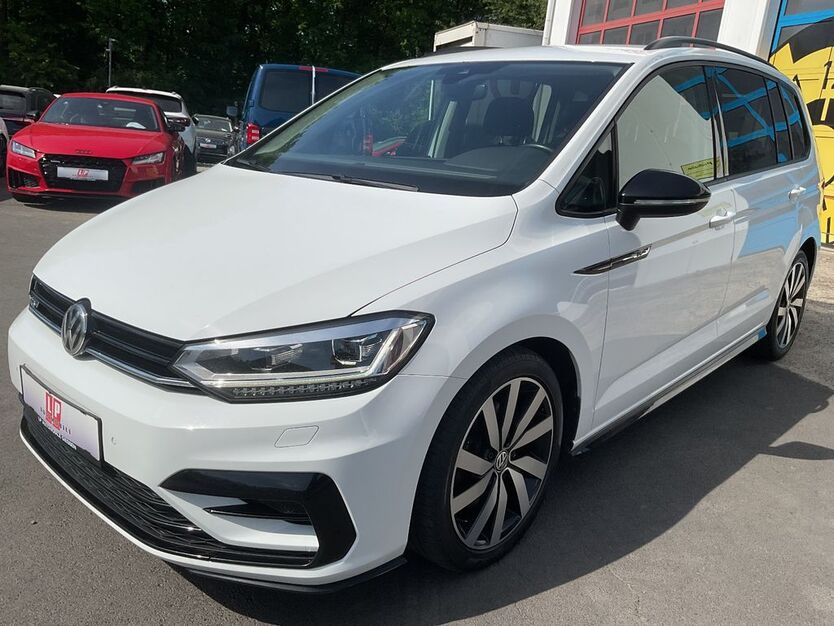 VW Touran 207.351 km 20.490 € Giessen 35394