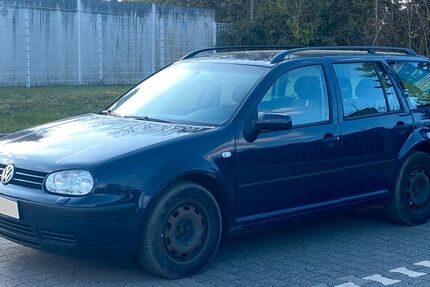 VW Golf 299.000 km 1.000 &euro; Solingen 42657