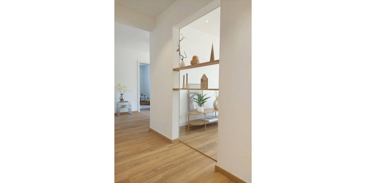 Etagenwohnung Leonberg - 4 Zimmer, 93 m&sup2;, 415.000&euro; | Angebot:26443436