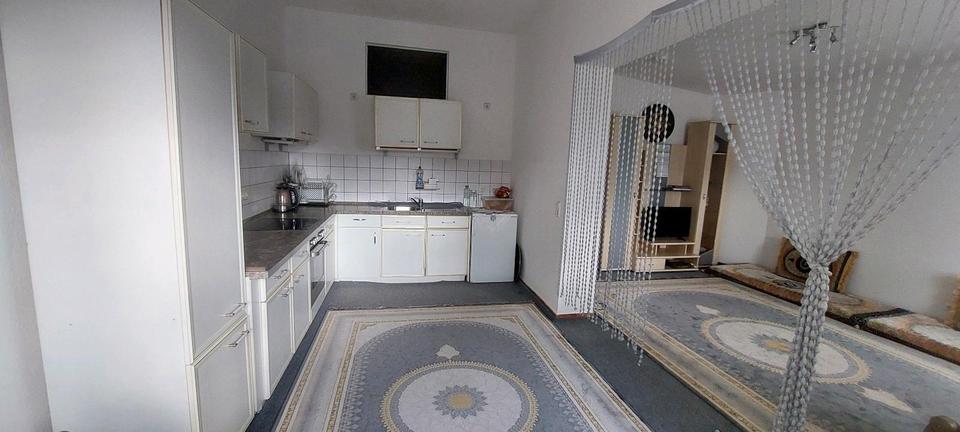 Etagenwohnung Bitterfeld-Wolfen Bitterfeld - 1 Zimmer, 63 m&sup2;, 555&euro; | Angebot:27650164
